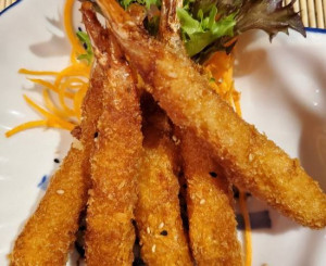 106. Crevette Tempura (5 mcx) / Shrimp Tempura (5 pcs)