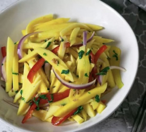 A9. Salade de Mangue