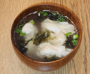 5. Soupe aux Wonton avec Crevette