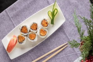 56. Hosomaki aux patates douces / Sweet Potato Hosomaki