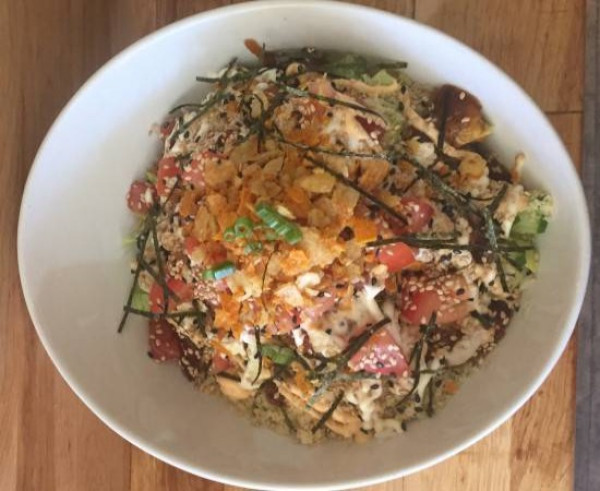 Poke Saumon croustilles