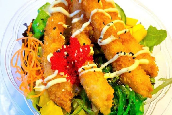 Poke crevette tempura