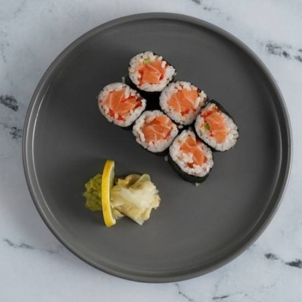 SAUMON ÉPICÉ / Spicy salmon (6)