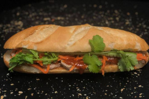 Meat Ball in Tomato Sauce Sandwich (Bánh Mì Xíu Mại)