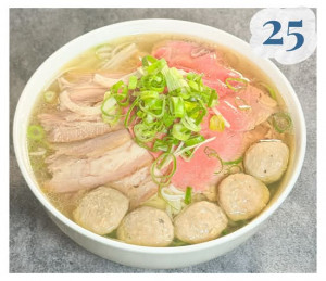 25. PHỞ TÁI NẠM BÒ VIÊN
