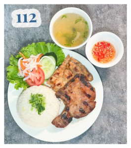 112. CƠM TẤM GÀ NƯỚNG SƯỜN NƯỚNG