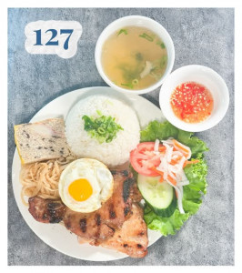 127. CƠM TẤM THẬP CẨM SPECIAL (SƯỜN NƯỚNG, GÀ NƯỚNG, BÌ, CHẢ, HỘT GÀ ỐP LA)