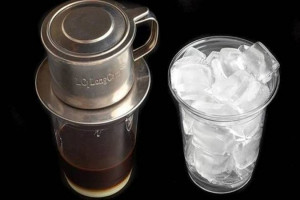 D4. CÀ PHÊ SỮA ĐÁ