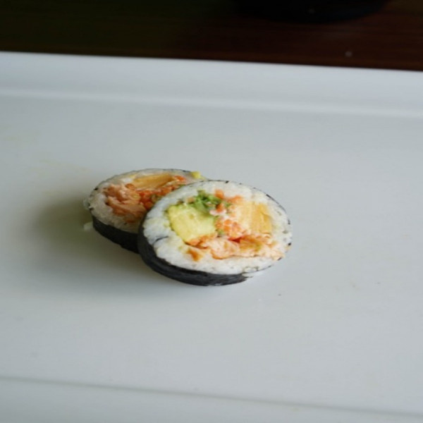 50. Futomaki Saumon grillé