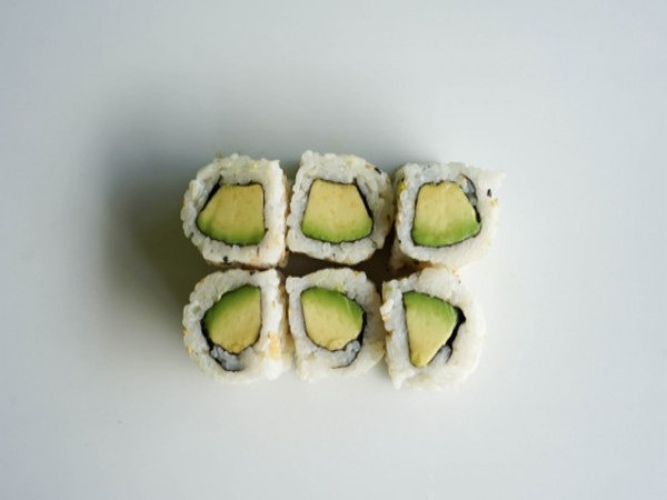 69. Avocado maki