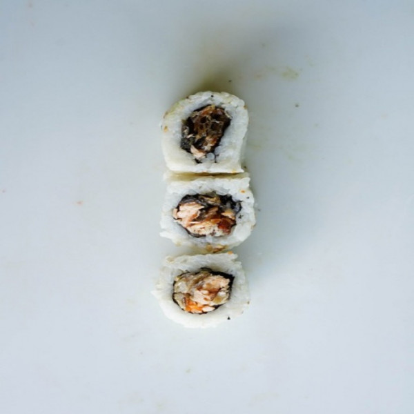 79. Hosomaki Peau de saumon