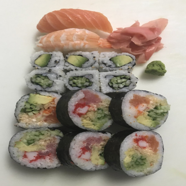 A2. 14 mcx assiette assortie / 14 Pcs Assorted Plate