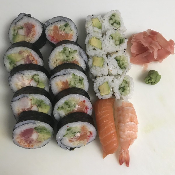 A4. 20 mcx assiette assortie / 20 Pcs Assorted Plate