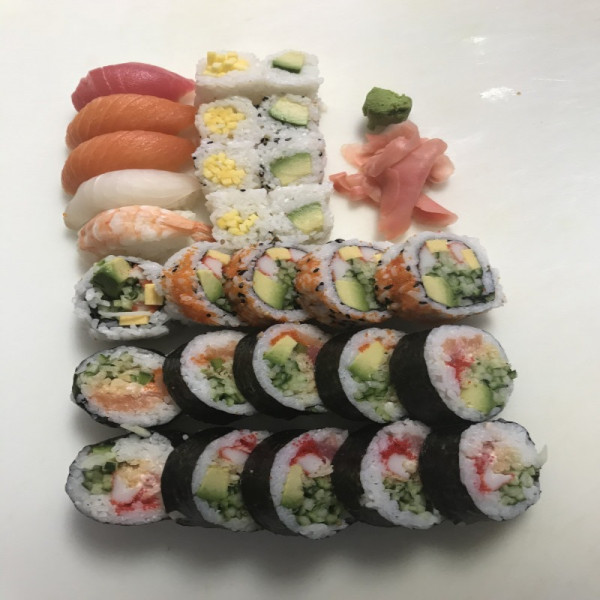 A5. 28 mcx assiette assortie / 28 Pcs Assorted Plate