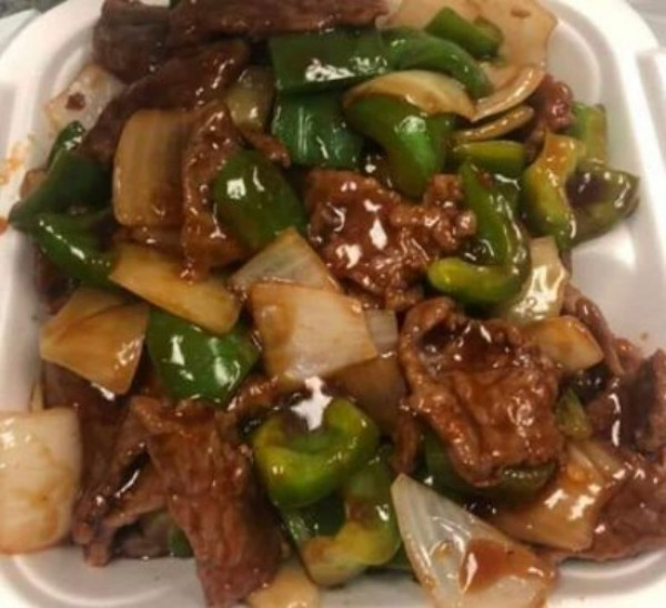 C18. CƠM BÒ XÀO HÀNH GỪNG / 薑 蔥 ⽜ ⾁ 飯/ BOEUF SAUTÉ AUX GINGEMBRE ET ONION/ GINGER AND ONION BEEF