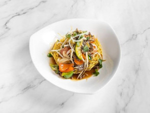 50. Crispy Noodles with Beef and Vegetables