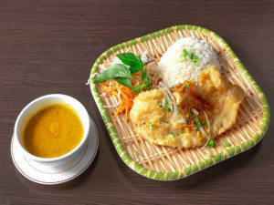 4. Fried Sea Bass in Chef's Special Sauce Topped with Peppers