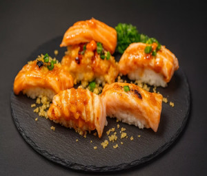 SAUMON TEMPURA ÉPICÉ