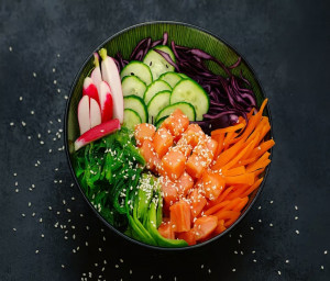 SALADE REPAS SAUMON FUMÉ