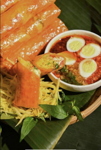 2. Mango Rice Paper Rolls w/ tamarind sauce / Bánh Tráng Cuốn Chấm Sốt Me