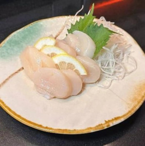 S8. SASHIMI HOTATEGAI