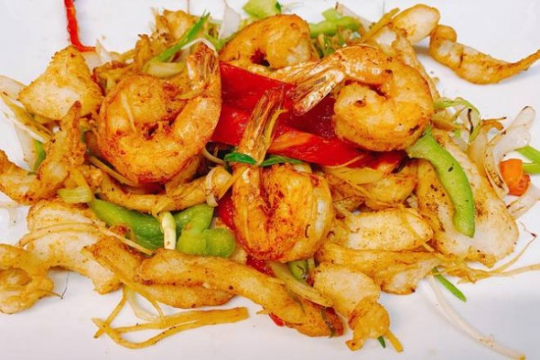  TT🍤Crevettes croustillants sautés au gingembre avec sel et poivre / Crispy Shrimp Sauteed with Ginger and Salt and Pepper