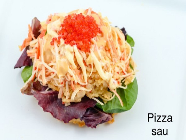 110. Pizza Saumon / Salmon Pizza