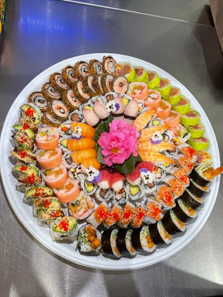 Choix du Chef (96 Morceaux) / Chef's Choice (96 Pieces)