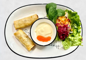 A6. Rouleaux impériaux végétariens (2)