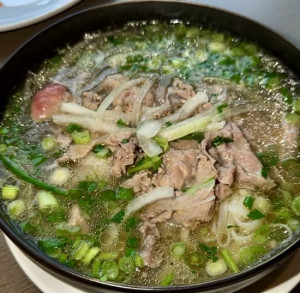 STIR-FRIED RARE BEEF (PHỞ TÁI LĂN)