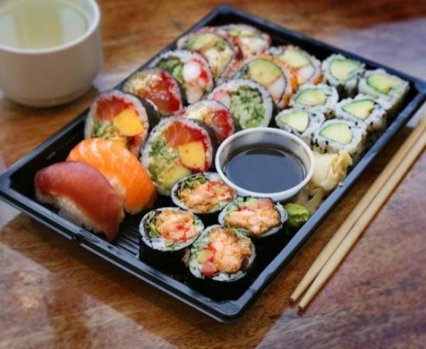 85. 20 mcx 8 futos +4 nigiris +8 hoso