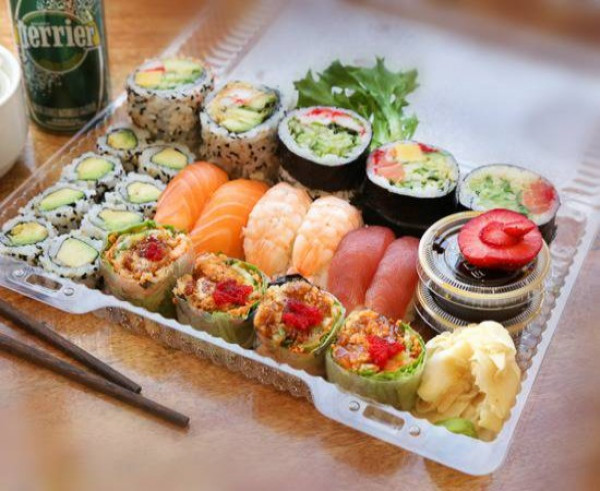 86. 28 mcx 10 futos +6 nigiris +4 makis +8 hoso