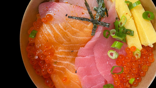 Deluxe Chirashi