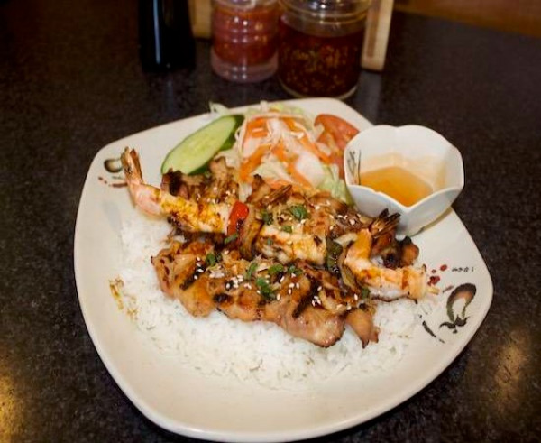 48. Poulet Crevette Riz