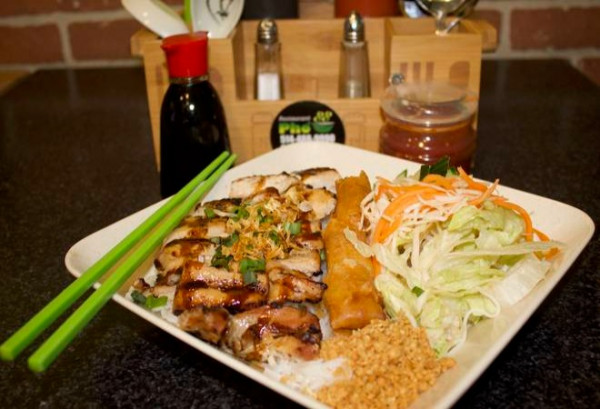 54. Poulet rouleau vermicelles