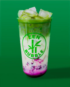 Matcha latte au dragon fruit