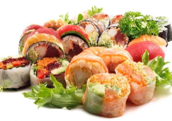 ASSIETTE 32 MCX (CHOIX DU CHEF) +SPECIALITÉ SHOTIME MAKI 1