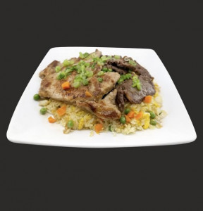F10. Fried Rice with Grilled Meat on Top | Cơm chiên với thịt nướng