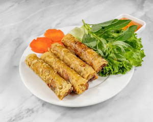 01. Fried Spring Rolls/ CHẢ GIÒ CHIÊN GIÒN
