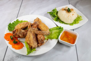 08. Fried Chicken Wings ( Cánh gà)