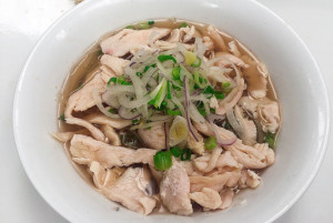 308. Phở gà