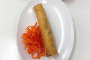 912. Chả giò (1 cuốn)