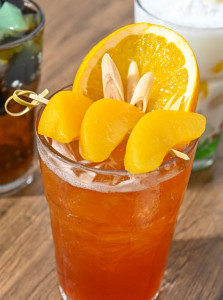 Lemongrass Peach Tea / Trà Đào Cam Sả