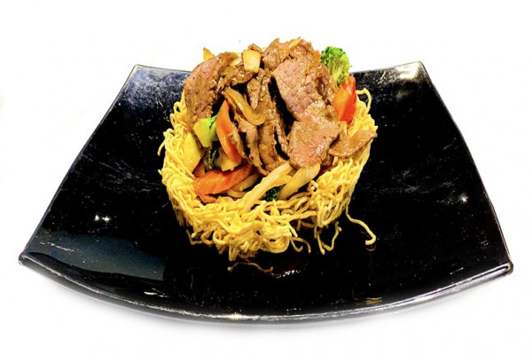Mì Xào Giòn Bò