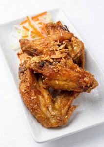 E6. Ailes de Poulet / Chicken wings (2)