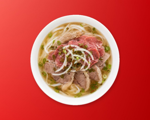 Pho boeuf saignant et flanc de bœuf