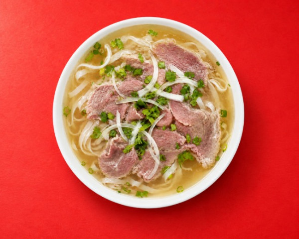 Pho boeuf saignant